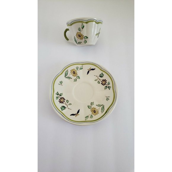 Longchamp Moustiers France 2 Cups and Saucers hand painted Set - Picture 8 of 9